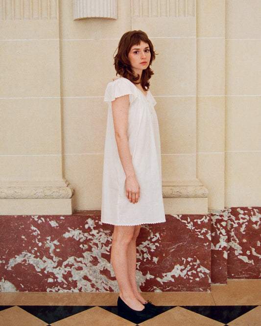 The Sheer, Short